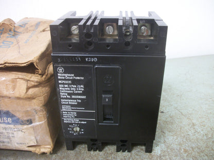 WESTINGHOUSE MCP CIRCUIT BREAKER MCP0322C 3AMP 600VOLT 3POLE NIB CHIPPED