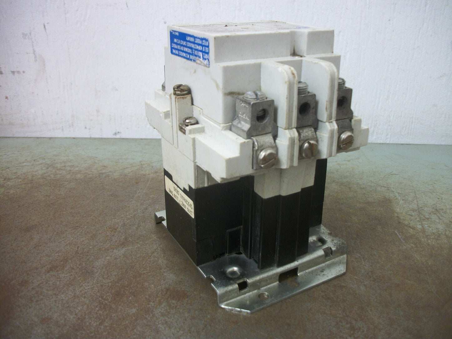 WESTINGHOUSE 60AMP LIGHTING CONTACTOR A202K2CA 120VCOIL