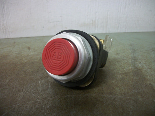 ALLEN-BRADLEY RED MOMENTARY EXTENDED PUSHBUTTON 800T-B