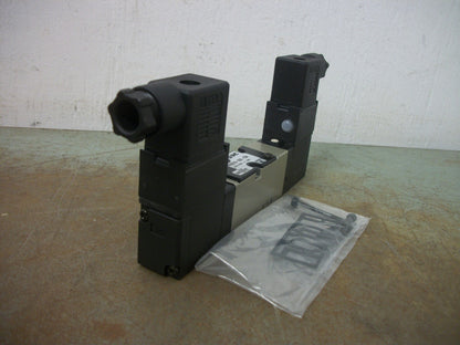 SMC PNEUMATIC SOLENOID VALVE VFS2210-5DZ-X34 0.1-1MPa 21-26VCOIL NOB