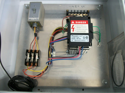 SQUARE D ENCL POWERLOGIC POWER METER TYPE 12 3020PM620