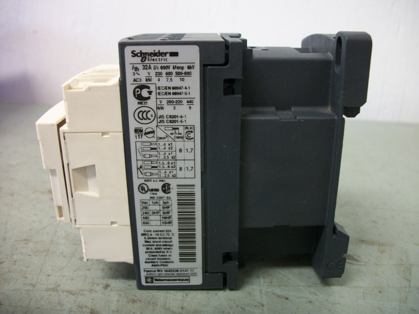 TELEMECANIQUE CONTACTOR LC1D18M7 32AMP 220VCOIL 3PH 600V 15HP