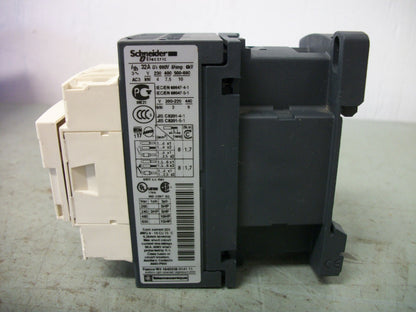 TELEMECANIQUE CONTACTOR LC1D18M7 32AMP 220VCOIL 3PH 600V 15HP