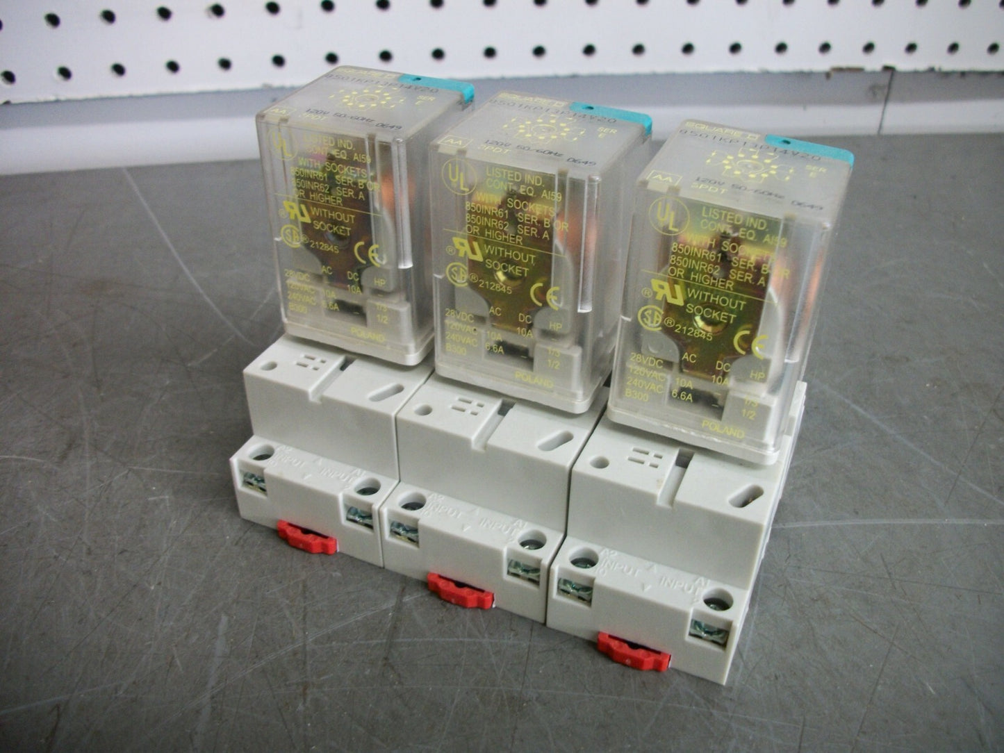 SQUARE D LOT OF 3 RELAYS 8501KP13P14V20 W/SOCKETS 8501NR62 120VCOIL NOB