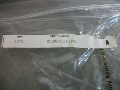 LINDE LOT OF 2 BELTS XVW068121039G NEW