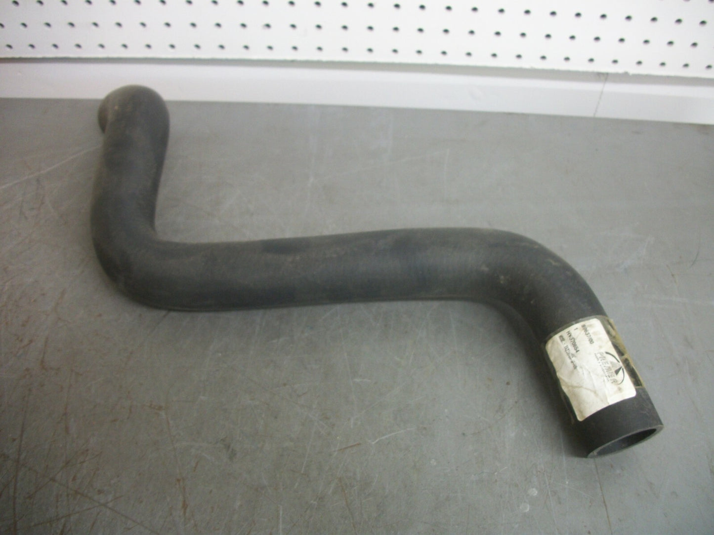 PREMIER HYSTER UPPER RADIATOR HOSE HY370654 NEW