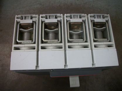 ABB SACE TMAX CIRCUIT BREAKER T5D630PV 500AMP 1100VOLT 4POLE