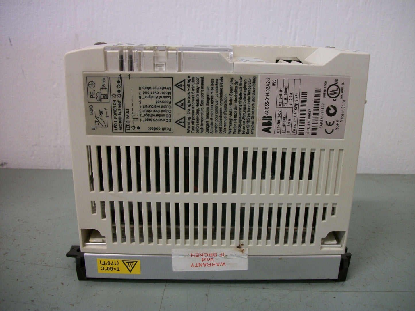 ABB 1/2HP VARIABLE FREQUENCY DRIVE ACS55-01N-02A2-2 240VOLT 3PH 2.2AMP