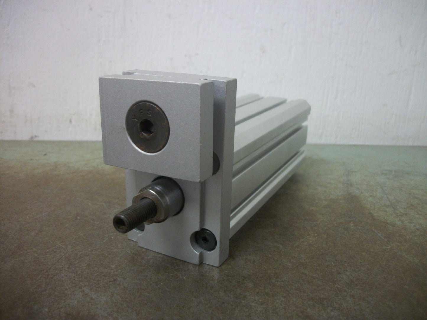 PHD PNEUMATIC CYLINDER ML304485-REV-M