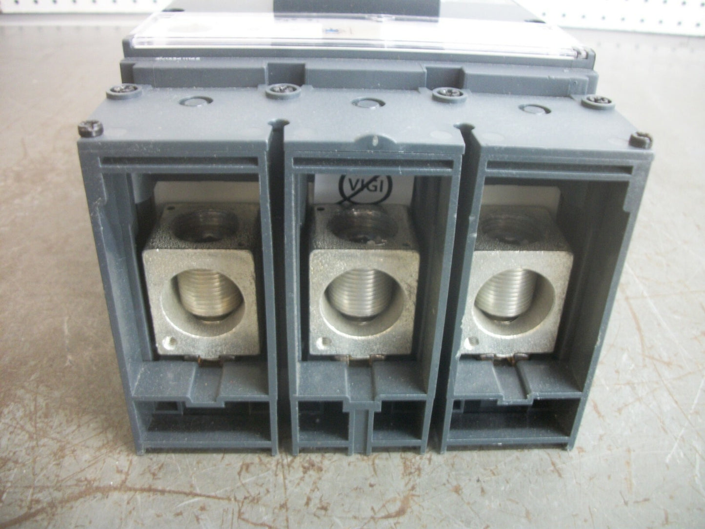 SQUARE D POWERPACT LL CIRCUIT BREAKER LLL36400U31XLY 400AMP 600VOLT 3POLE NOB