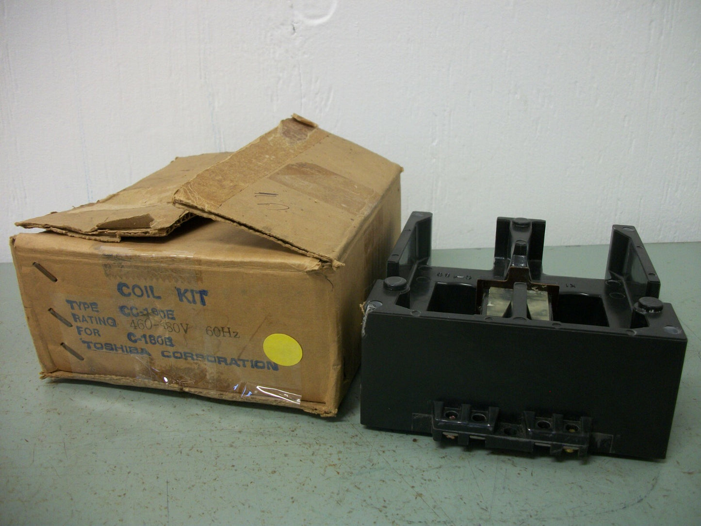 TOSHIBA MAGNETIC COIL FOR C-180E CC-180E 460-480VOLT NIB