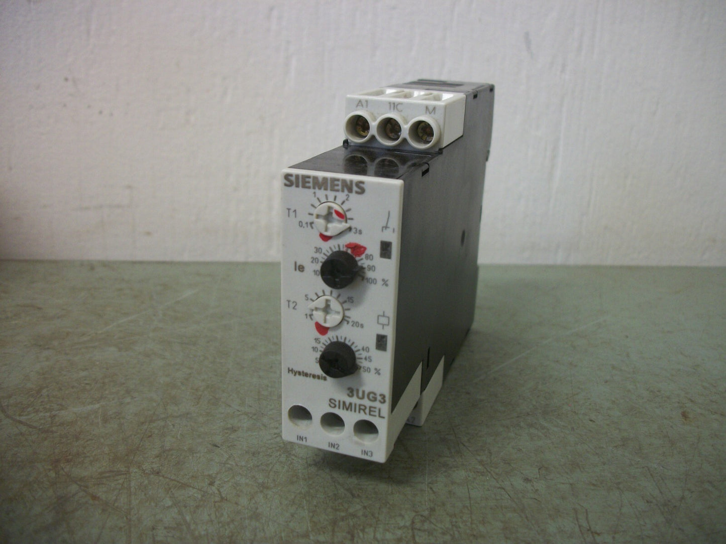 SIEMENS SIMIREL MONITORING RELAY 3UG3522-1AL20