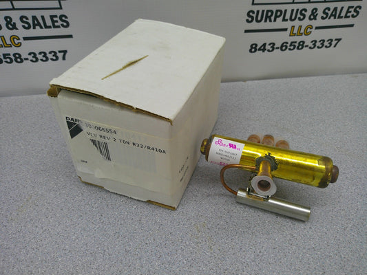 DAIKIN 2-TON R22/R410A REV VALVE 910110417 NIB