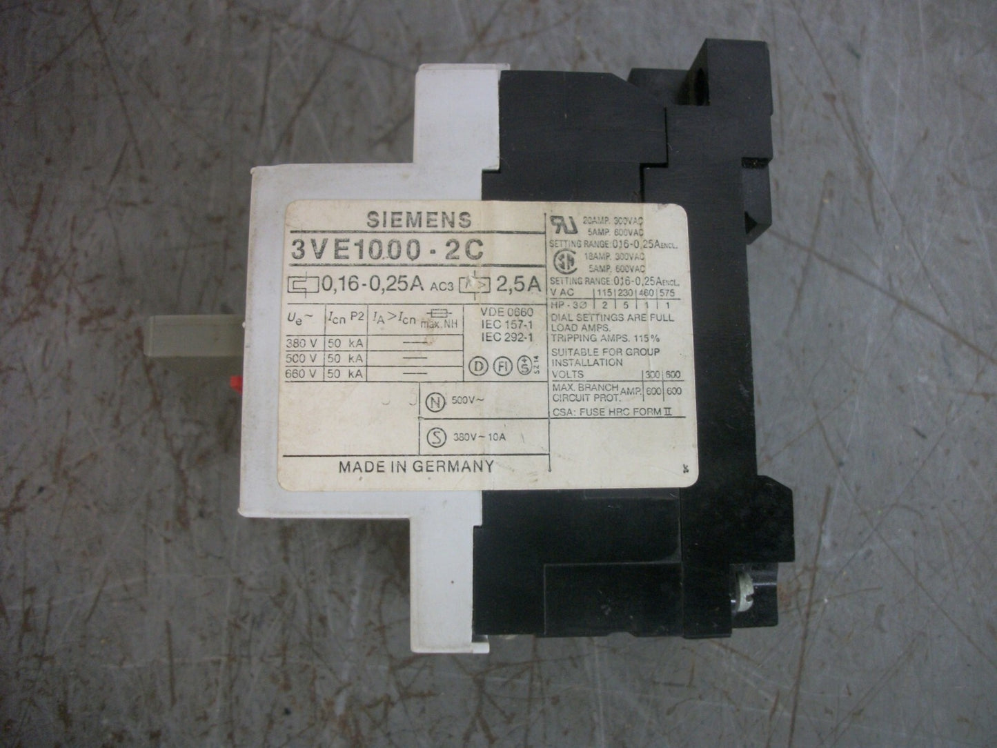 SIEMENS MOTOR CIRCUIT BREAKER 3VE1000-2C 0.16-0.25AMP