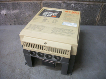HITACHI HFC-VWS TRANSISTOR INVERTER DRIVE VWS5.5HF3 460VOLT 3PH 8.6AMP