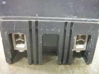 GE THED CIRCUIT BREAKER THED124020 20AMP 480VOLT 3POLE W/SHUNT NOB