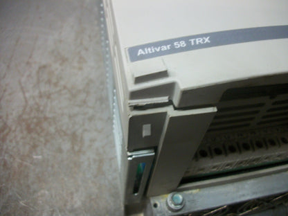 TELEMECANIQUE ALTIVAR 58 TRX AC DRIVE ATV58HU54N4XZ 460VOLT 3PH 7.8AMP