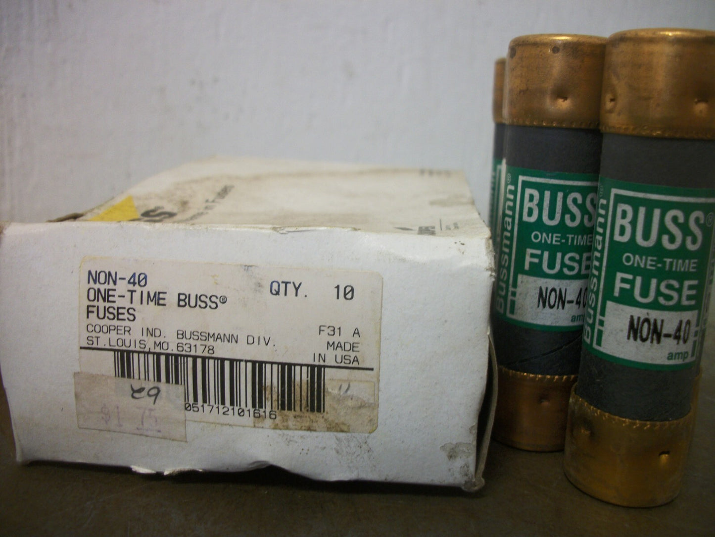 BUSSMANN BOX OF 7 ONE-TIME FUSES NON40 40AMP 250VOLT NIB