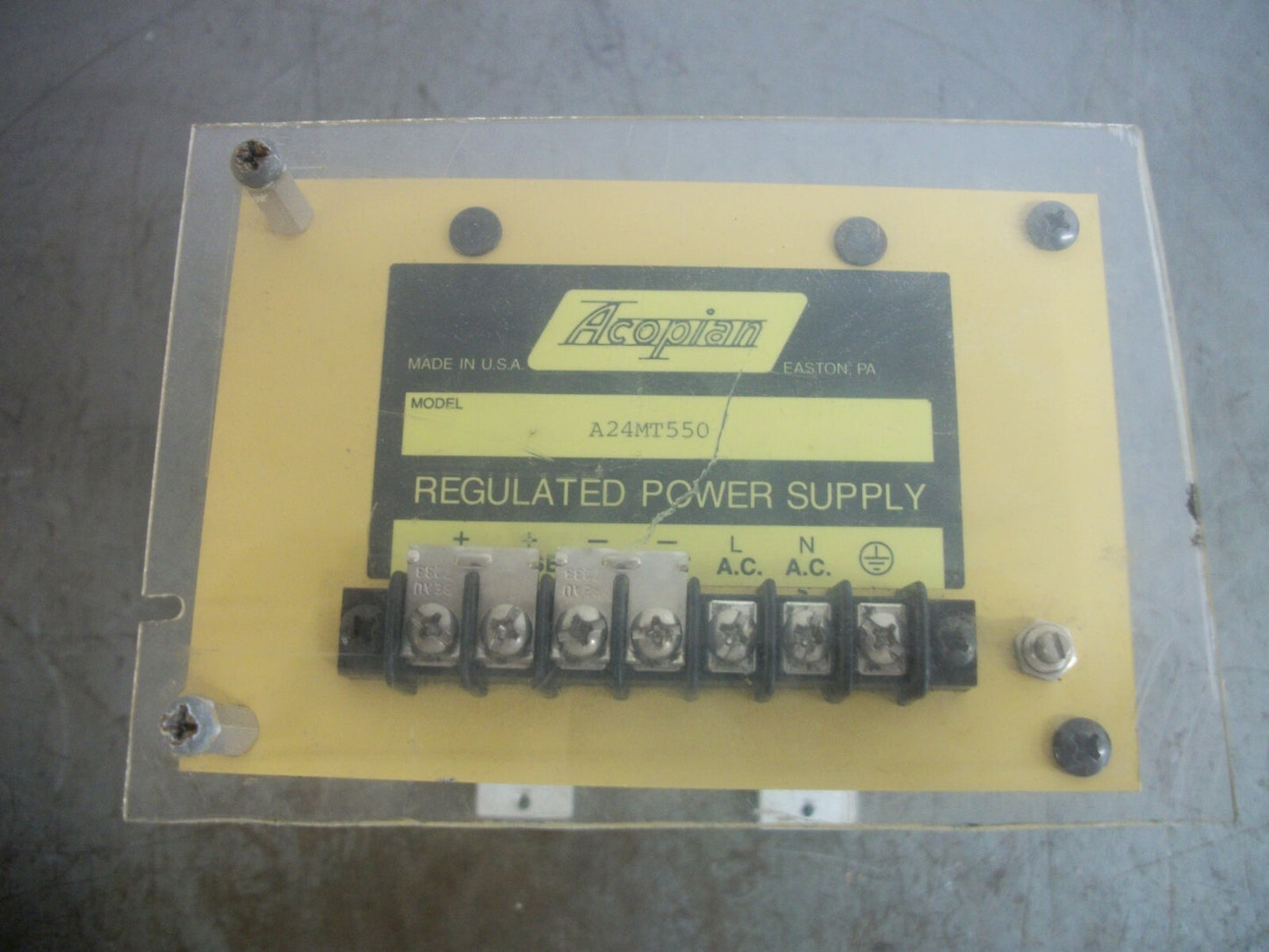 ACOPIAN REGULATED POWER SUPPLY A24MT550