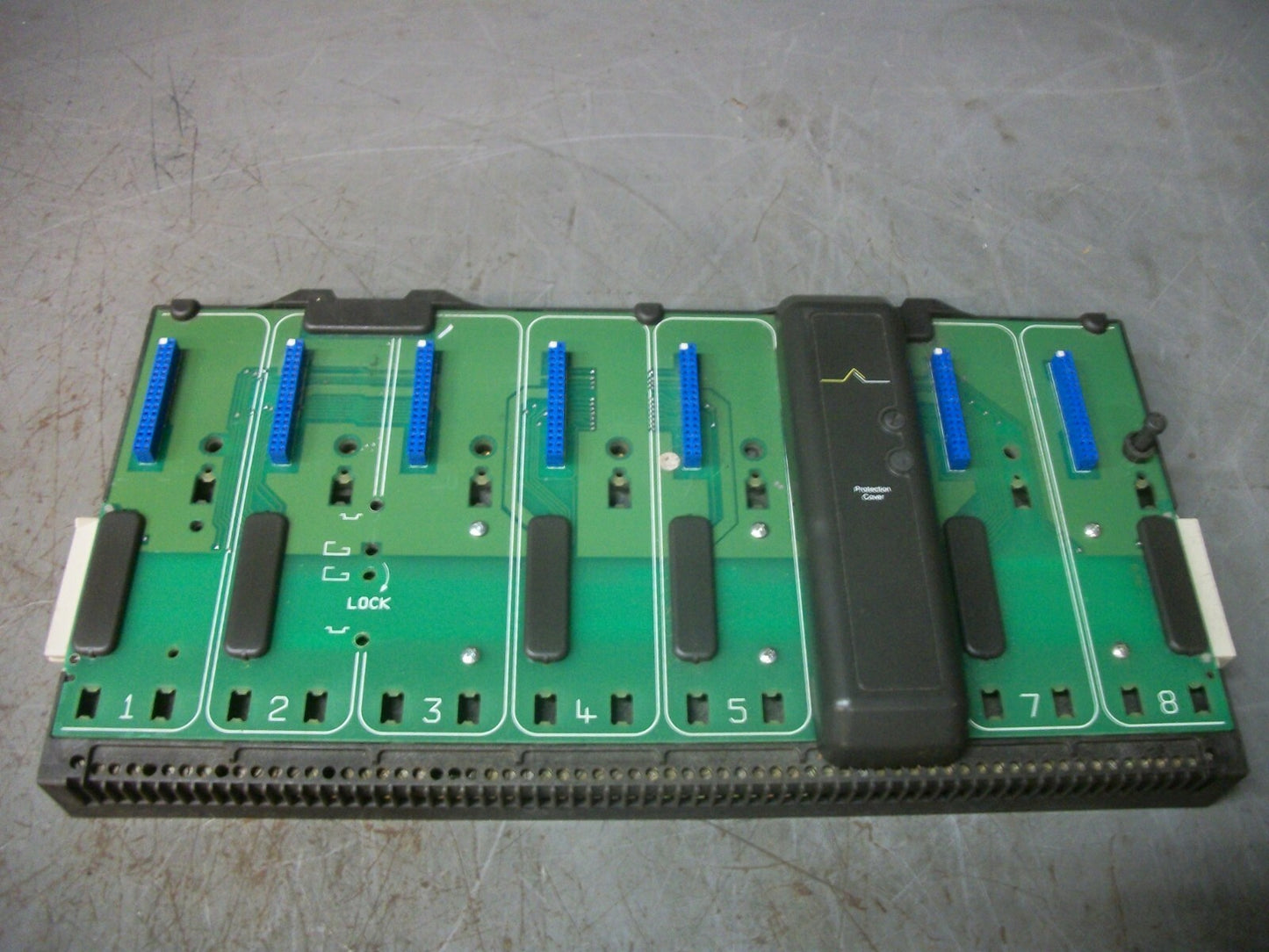 FISHER-ROSEMOUNT 8-WIDE CARRIER W/SHIELD PLC BASE KJ4001X1-BE1