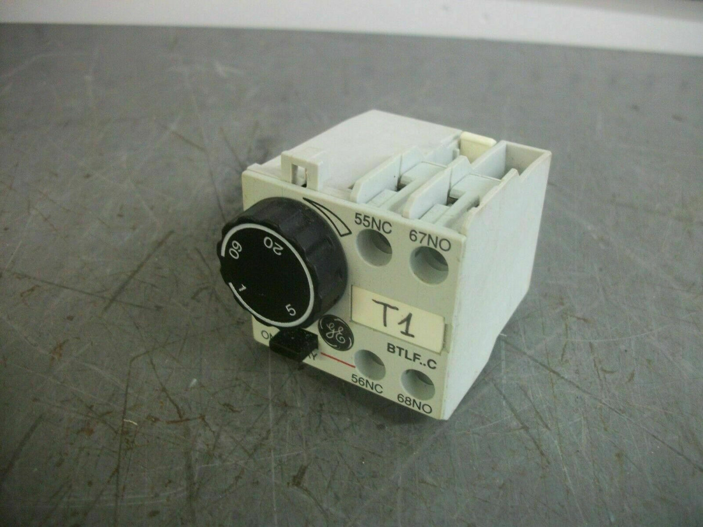 GE PNEUMATIC TIMER BTLF60C 1-60SEC