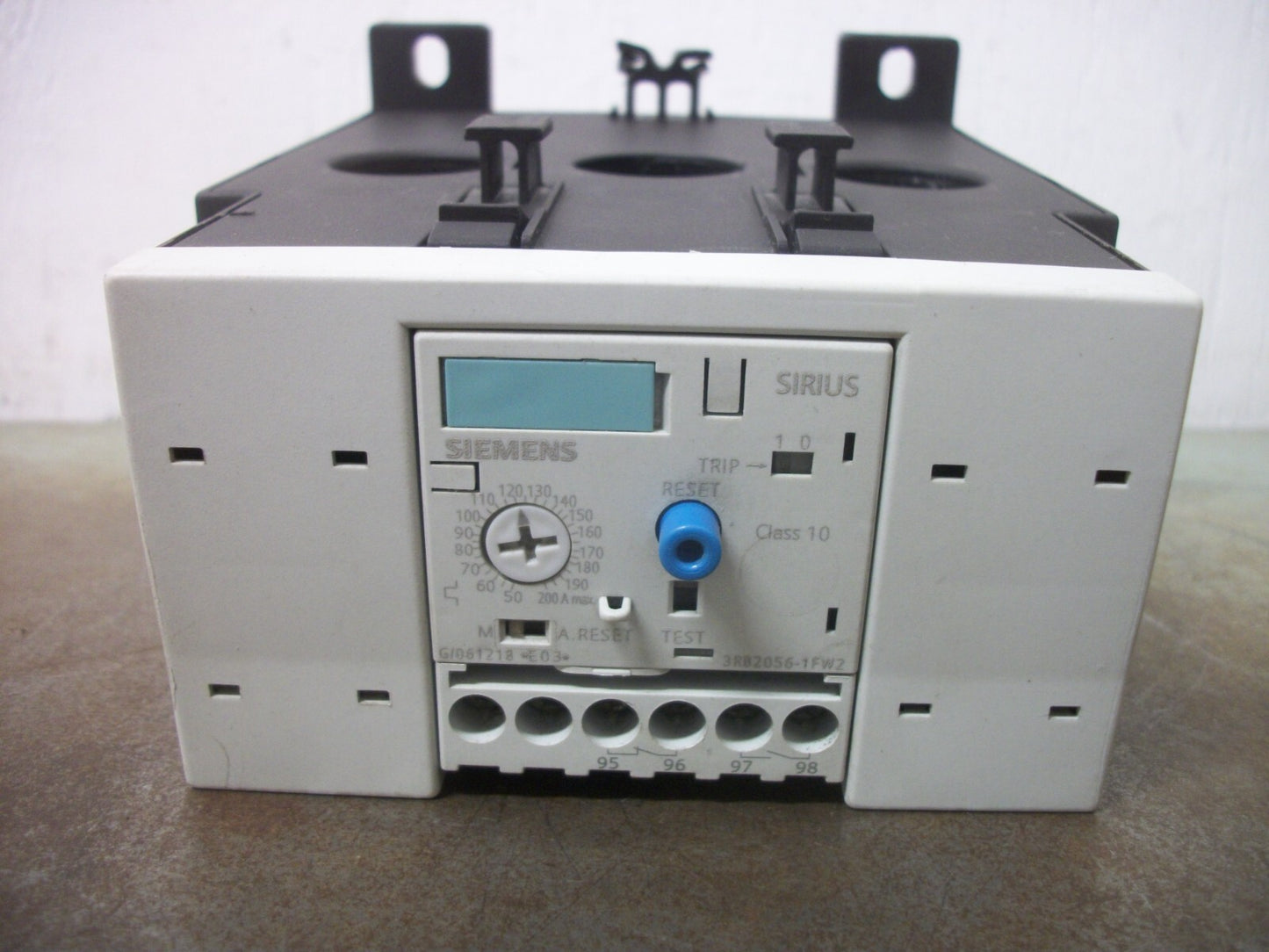 SIEMENS THERMAL OVERLOAD RELAY 3RB2056-1FW2 50-200AMP