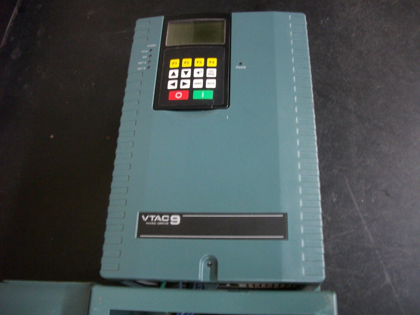 ROCKWELL AUTOMATION 9V1041H0B10 10HP VTAC9 HVAC DRIVE 9VT401-014HTAN 460VOLT 3PH