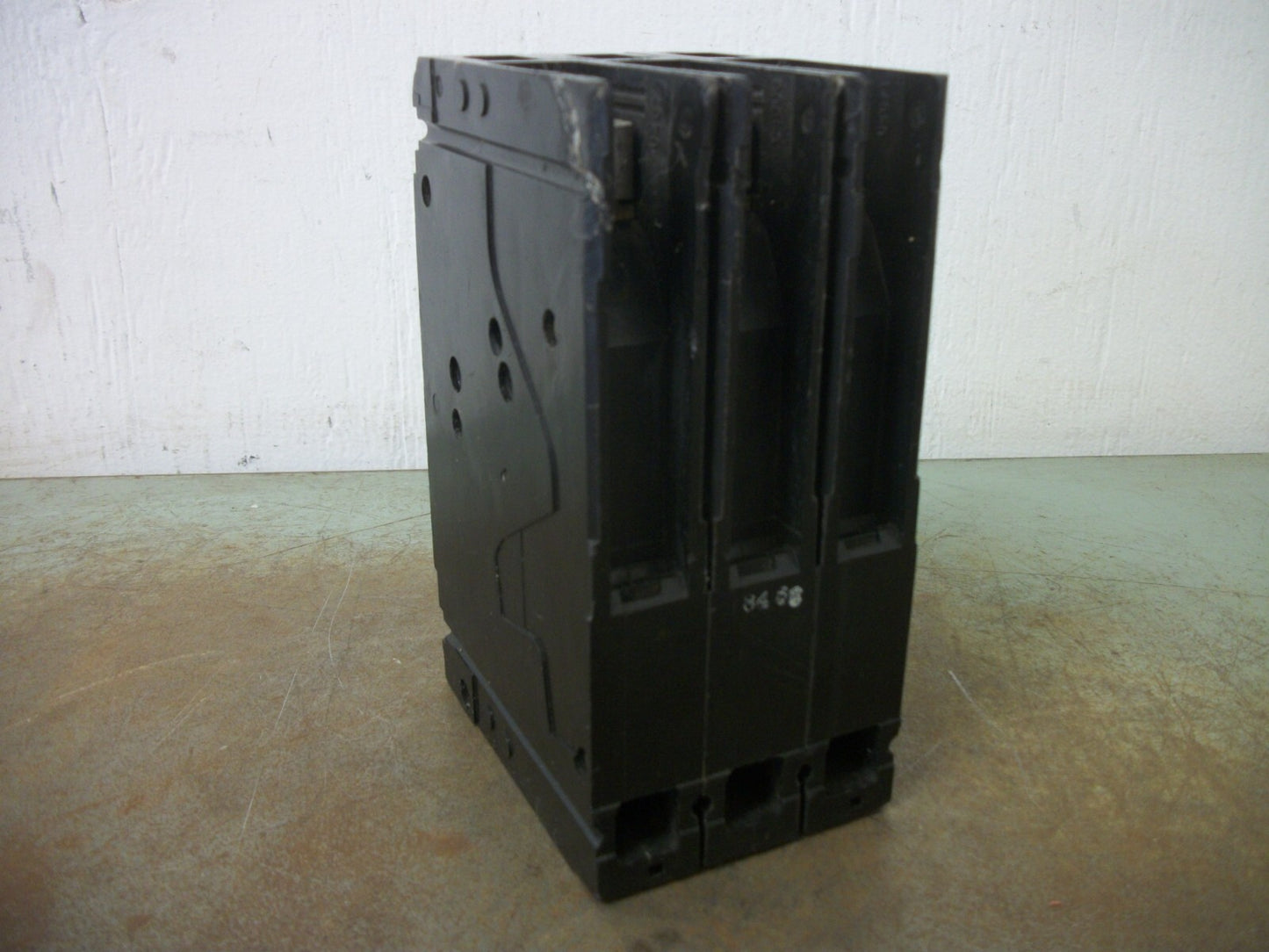 SIEMENS SENTRON ED6 CIRCUIT BREAKER ED63B060 60AMP 600VOLT 3POLE