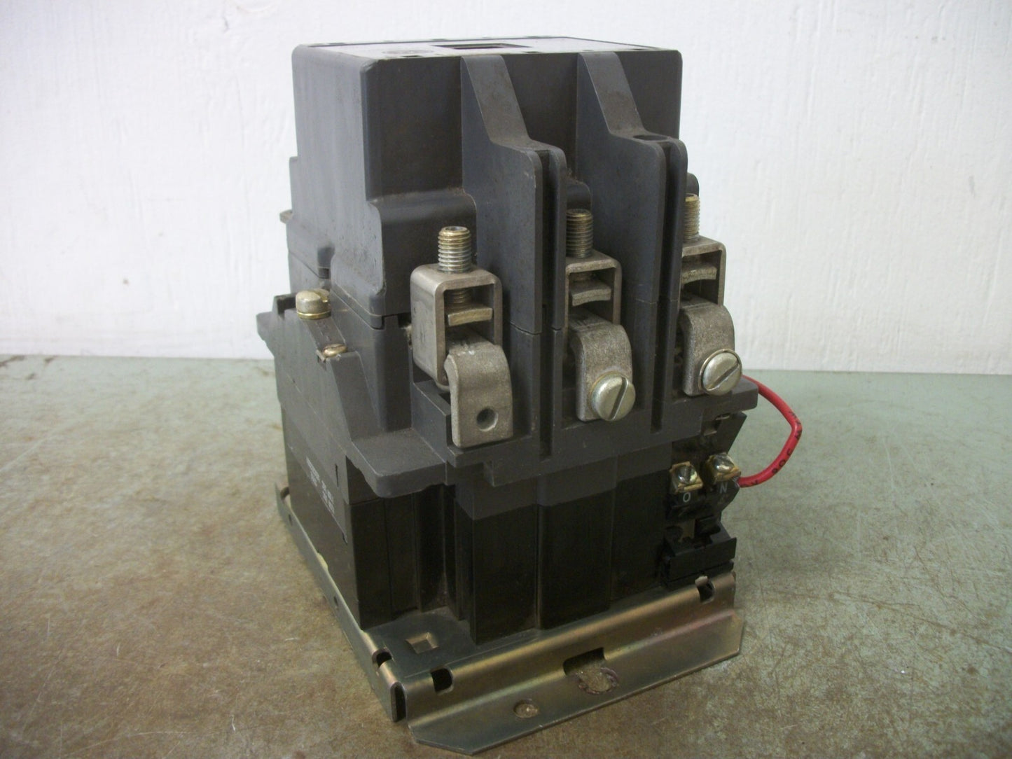 WESTINGHOUSE SIZE 3 CONTACTOR A200M3CE 90AMP 120VCOIL 3PH 600V 50HP