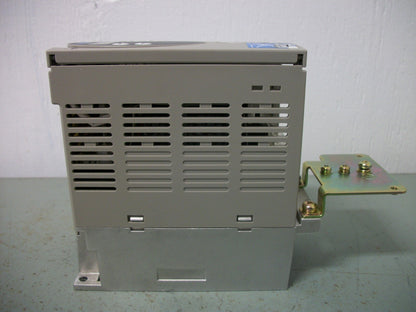 TELEMECANIQUE LEXIUM 05 0.75KW SERVO DRIVE LXM05AD10M2