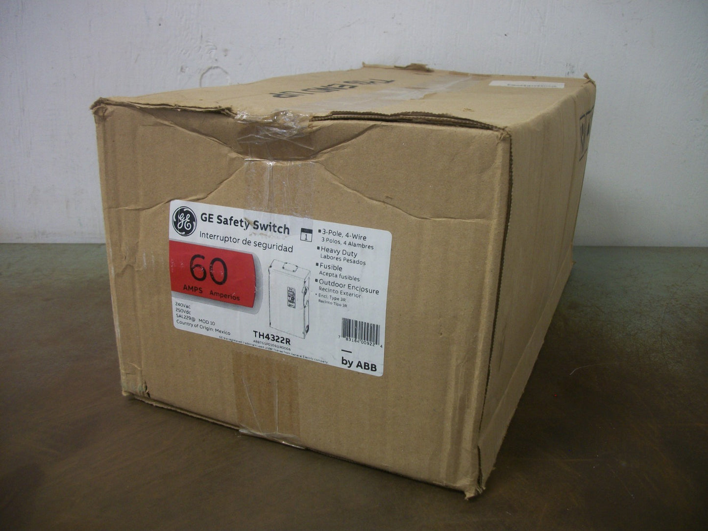 GE DISCONNECT TYPE 3R TH4322R 60AMP 240VOLT 3POLE FUSIBLE NIB