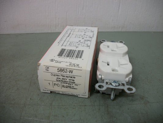 PASS & SEYMOUR WHITE DUPLEX RECEPTACLE 5862-W 20AMP 250VOLT NIB