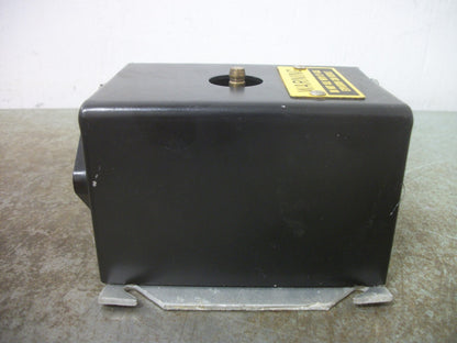 ROBERTSHAW IGNITION CONTROL MODULE SP750-909 24VAC 0.8AMP 1/8" SPARK GAP NOB