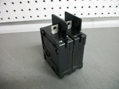 SIEMENS ITE BQ2 CIRCUIT BREAKER BQ2B030 30AMP 240VOLT 2POLE OLD