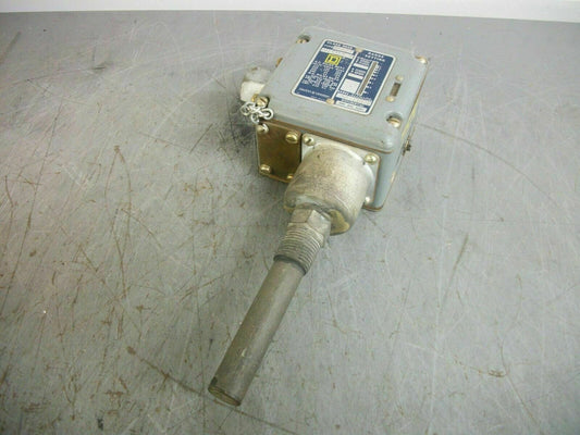 SQUARE D 1/2" NPT TEMPERATURE SWITCH 9025BFW33 80-145 DEG F