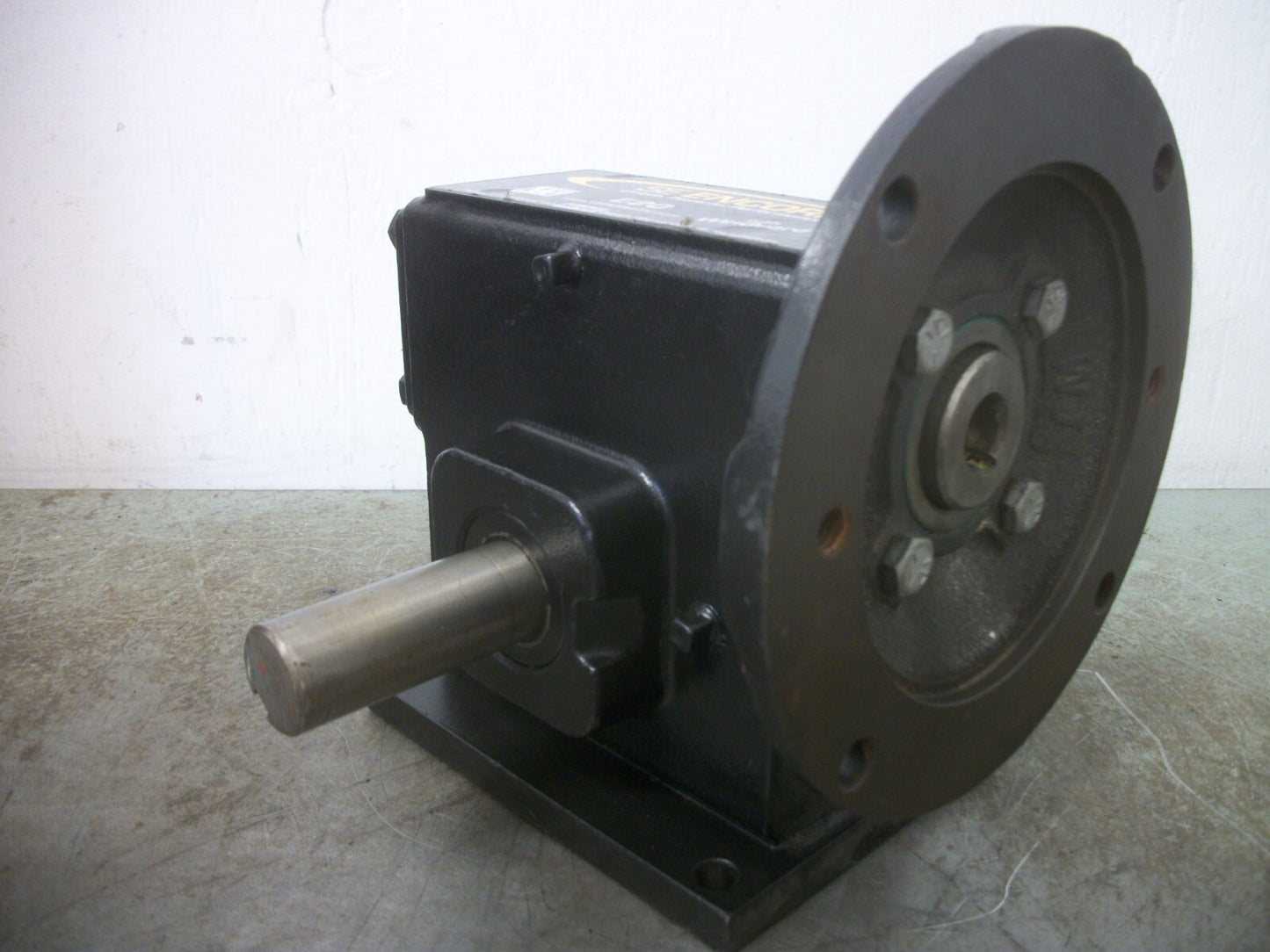 WINSMITH SIZE E20 MDTS 100:1 RATIO GEAR REDUCER E20MDTS21000H0 1750RPM NOB