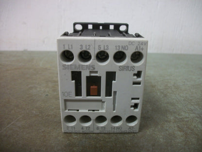 SIEMENS CONTACTOR 3RT1016-1XB43-0VE1 20AMP 24VCOIL 3PH 600V 7.5HP