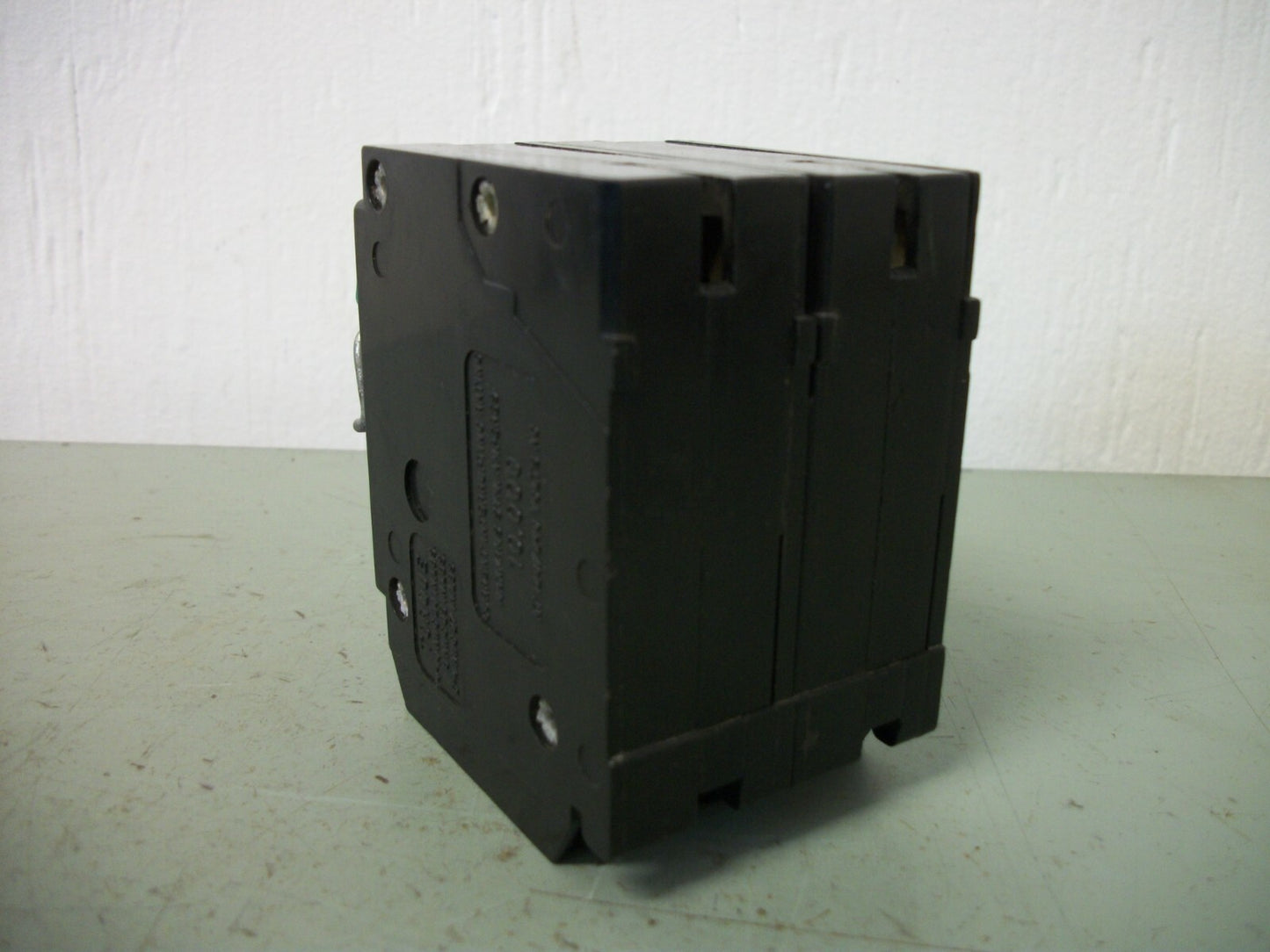 BRYANT BRD CIRCUIT BREAKER BQC230230 30/30AMP 240VOLT 2POLE