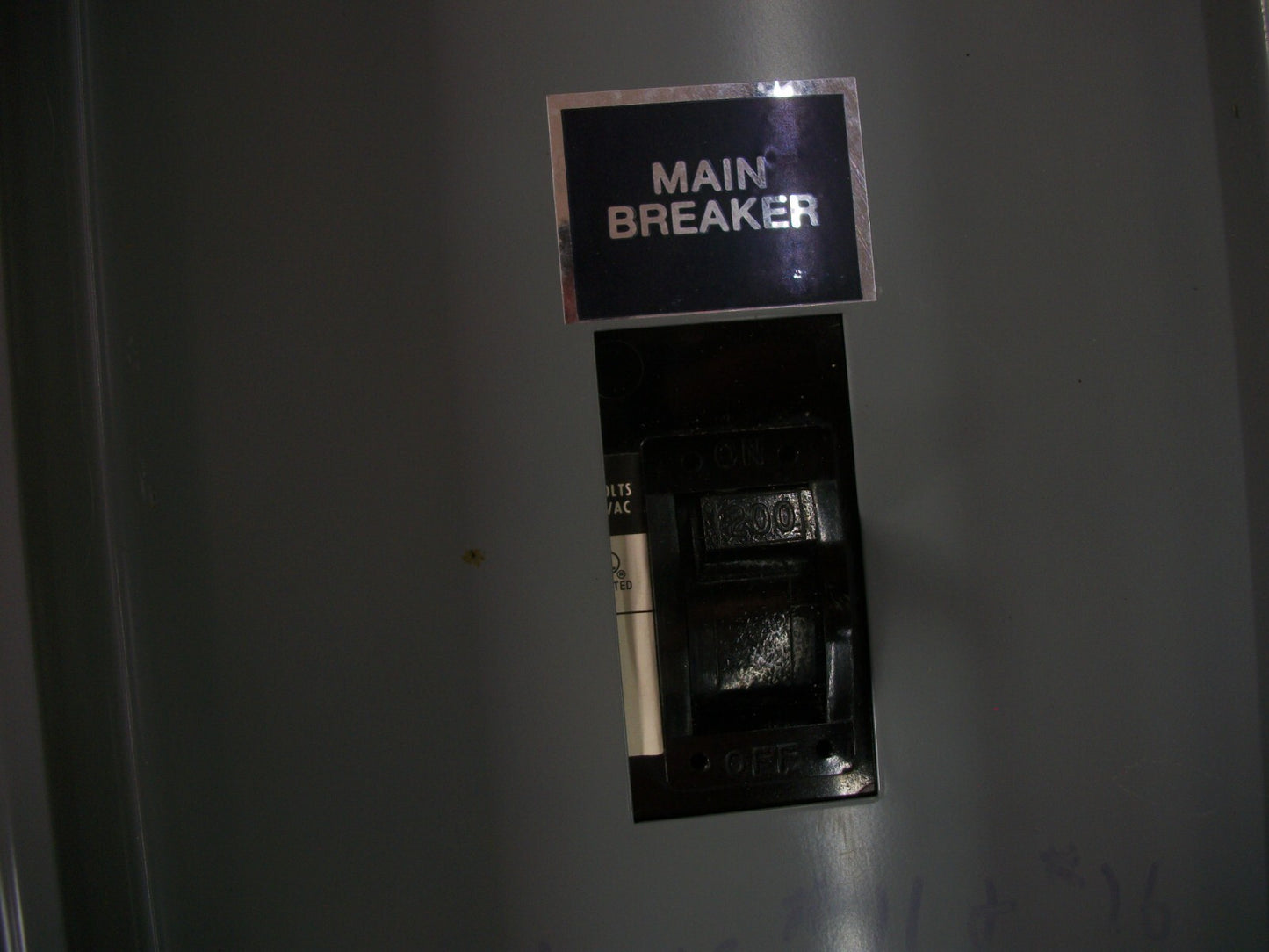 SQUARE D NQOD PANELBOARD NQOD442M225 225AMP 208Y/120/240VOLT 3PH W/200A MAIN