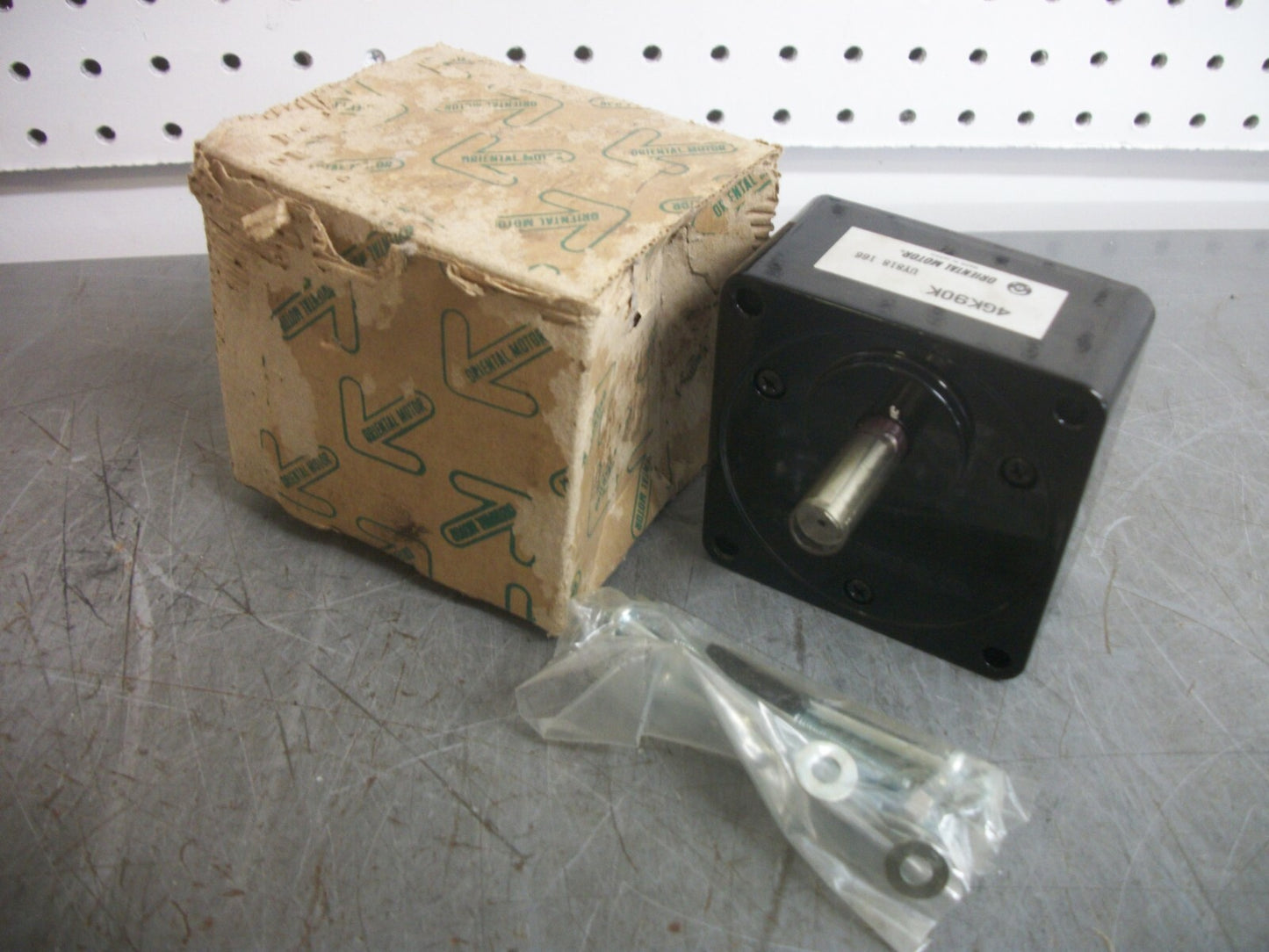 ORIENTAL MOTOR GEAR HEAD 4GK90K NIB