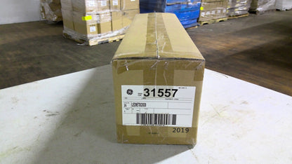 GE 31557 BOX OF 25 LED STRAIGHT T8 LIGHT BULBS LED9ET8/2/830 NIB