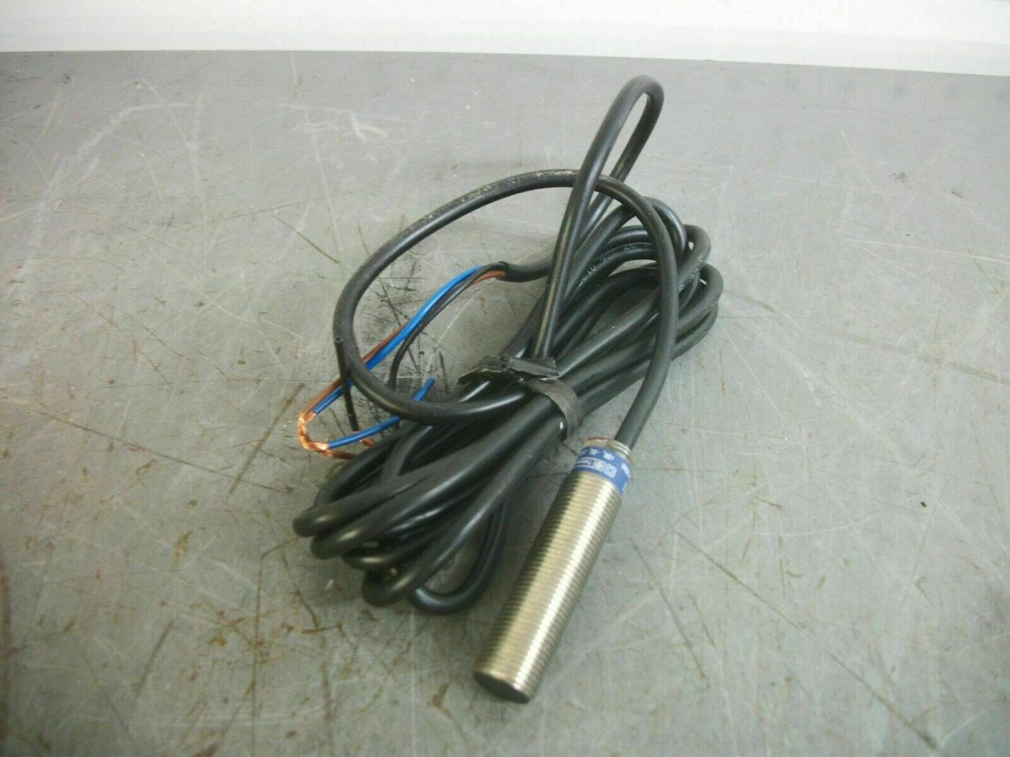 TELEMECANIQUE INDUCTIVE PROXIMITY SWITCH XS1-M12NA370 NOB