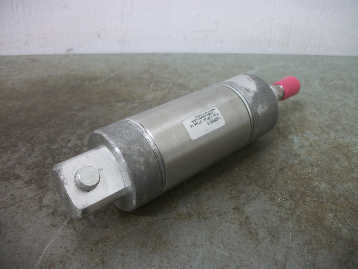 PARKER PNEUMATIC CYLINDER 1.50DPSR01.0 250PSI 17BAR NEW