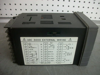 HONEYWELL UDC3000 VERSA-PRO TEMPERATURE CONTROLLER DC300C-0-2A0-20-0000-0