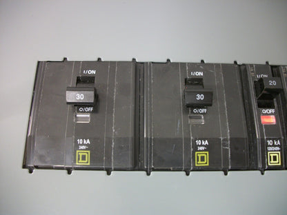 SQUARE D NQ PANELBOARD INTERIOR 45377215571400001 200A 208Y/120V 3PH 4W NIB