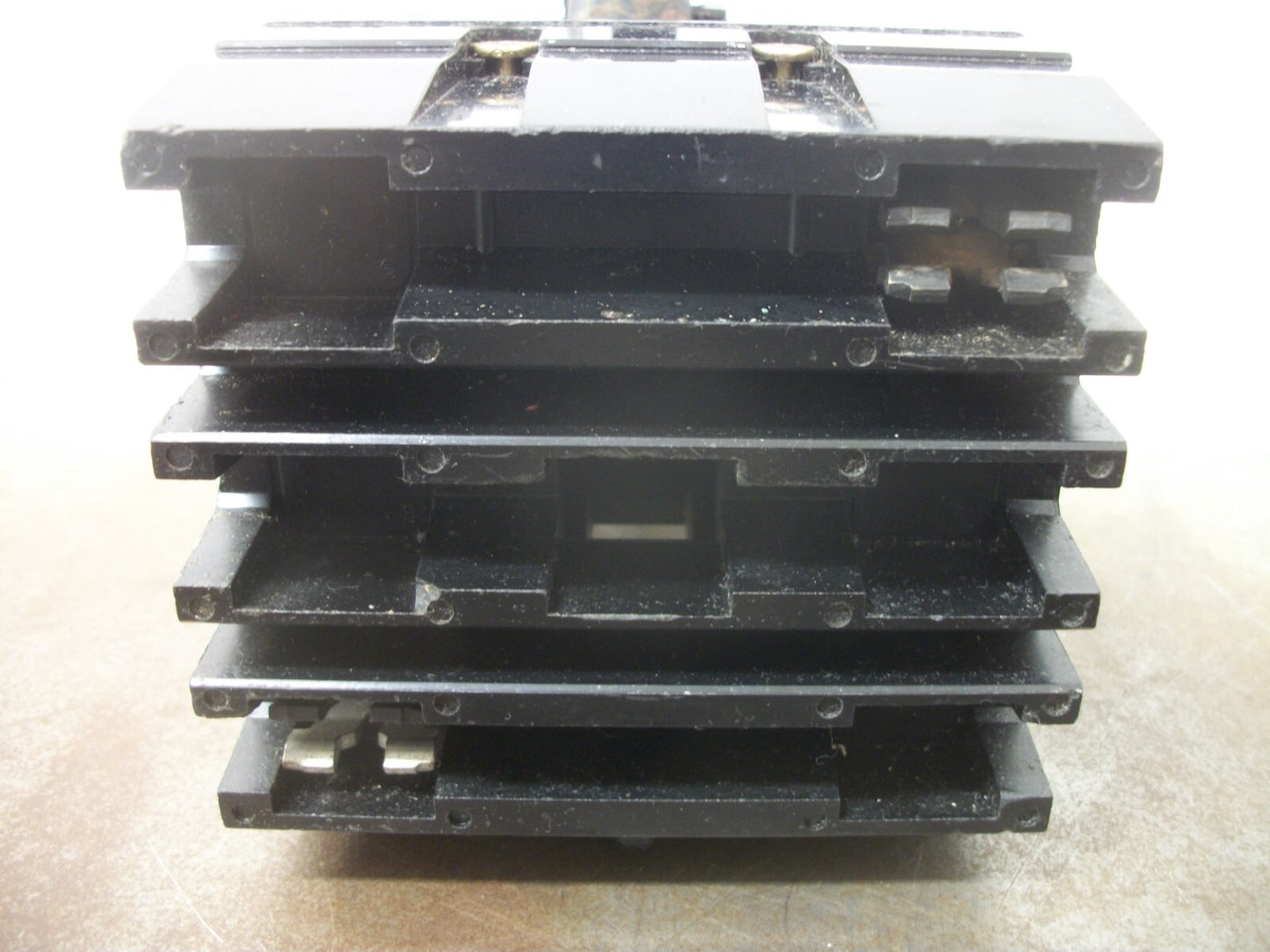 SQUARE D I-LINE FA CIRCUIT BREAKER FA24030AC 30AMP 480VOLT 2POLE BLACK CHIPPED