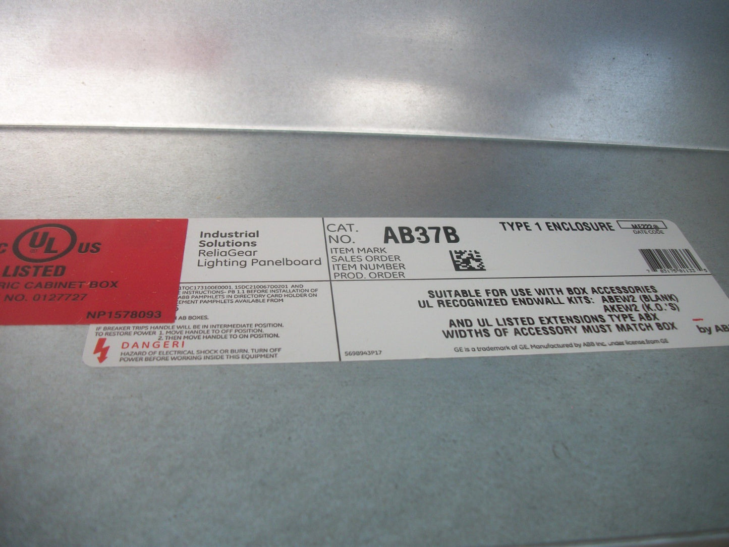 GE 38 X 20 X 6 LOAD CENTER PANELBOARD ENCLOSURE ONLY AB37B NIB