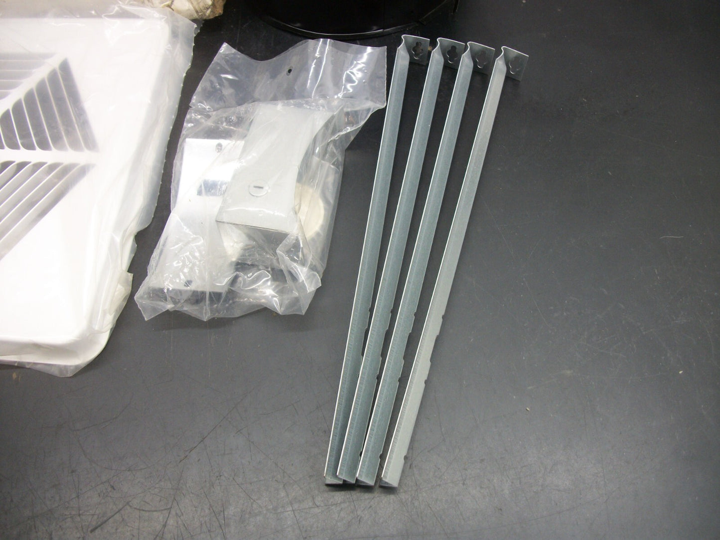 BROAN 8" VERTICAL DISCHARGE VENTILATOR 505MG 180CFM 6.5SONES NIB