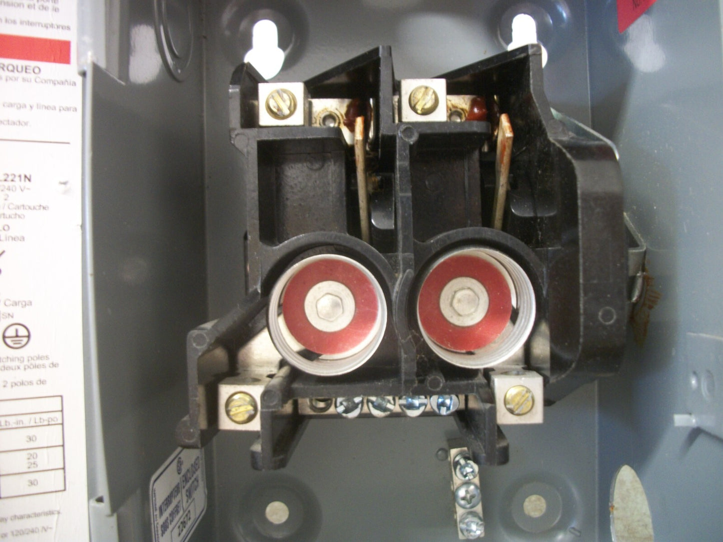 SQUARE D DISCONNECT TYPE 1 L211N 30AMP 240VOLT 2POLE FUSIBLE