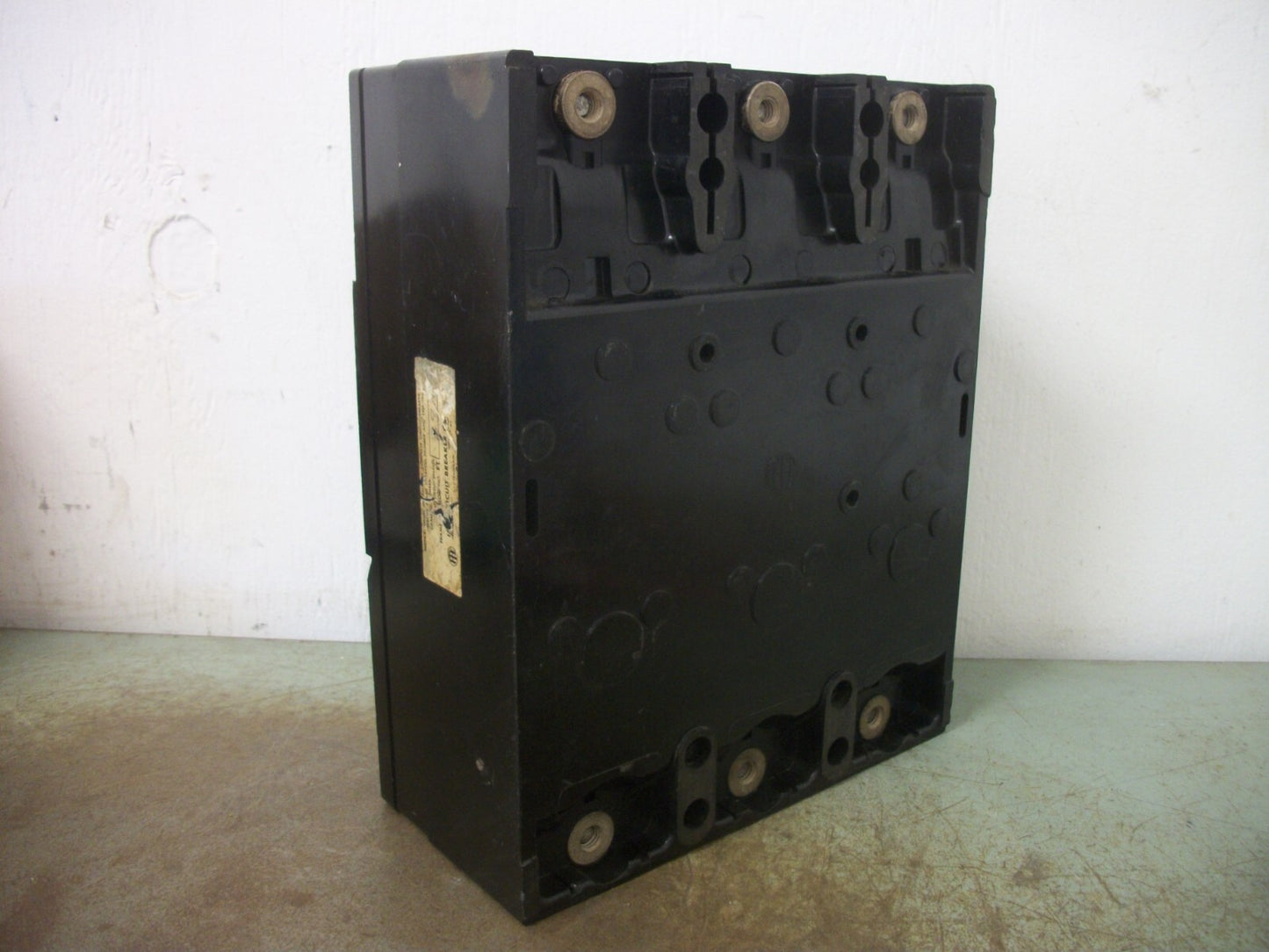 SIEMENS ITE ET JKL CIRCUIT BREAKER JKL3400F 400AMP 600VOLT 3POLE W/300A TRIP